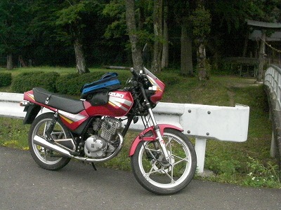 Cyber Work Shop in Maizuru : SUZUKI GS125E KATANA